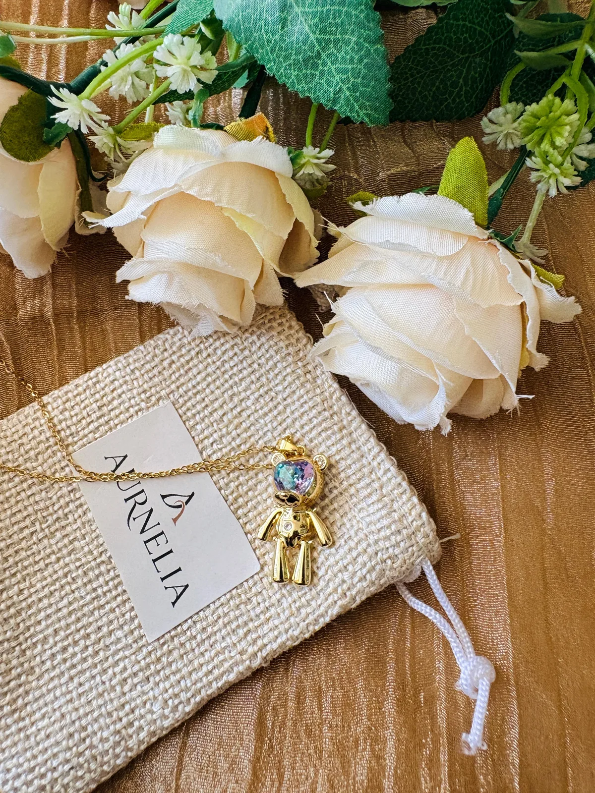 Iridescent Crystal Teddy Bear Pendant Necklace+�u���T view 3